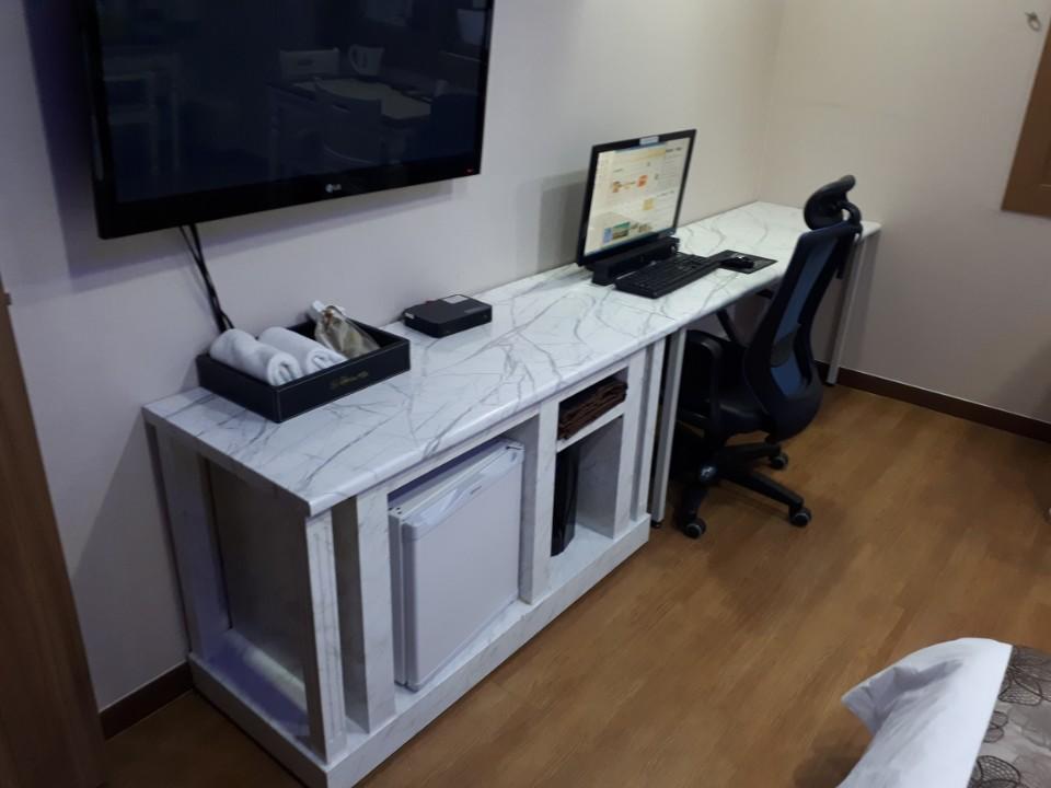 Tiffany Motel Mokpo Bagian luar foto