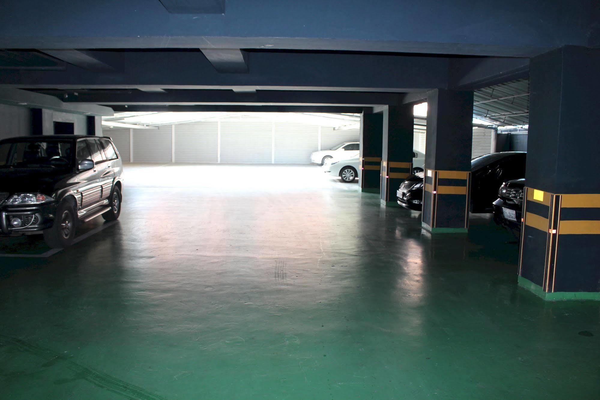 Tiffany Motel Mokpo Bagian luar foto