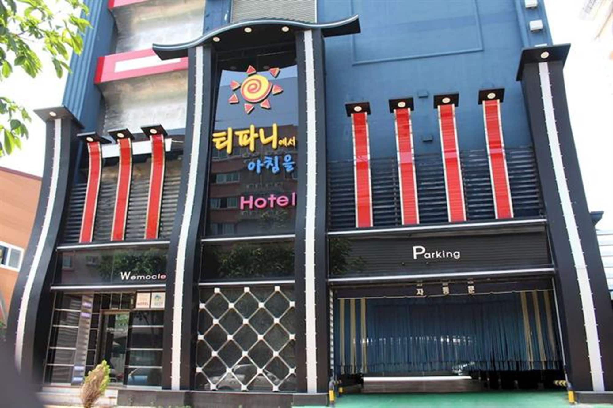 Tiffany Motel Mokpo Bagian luar foto